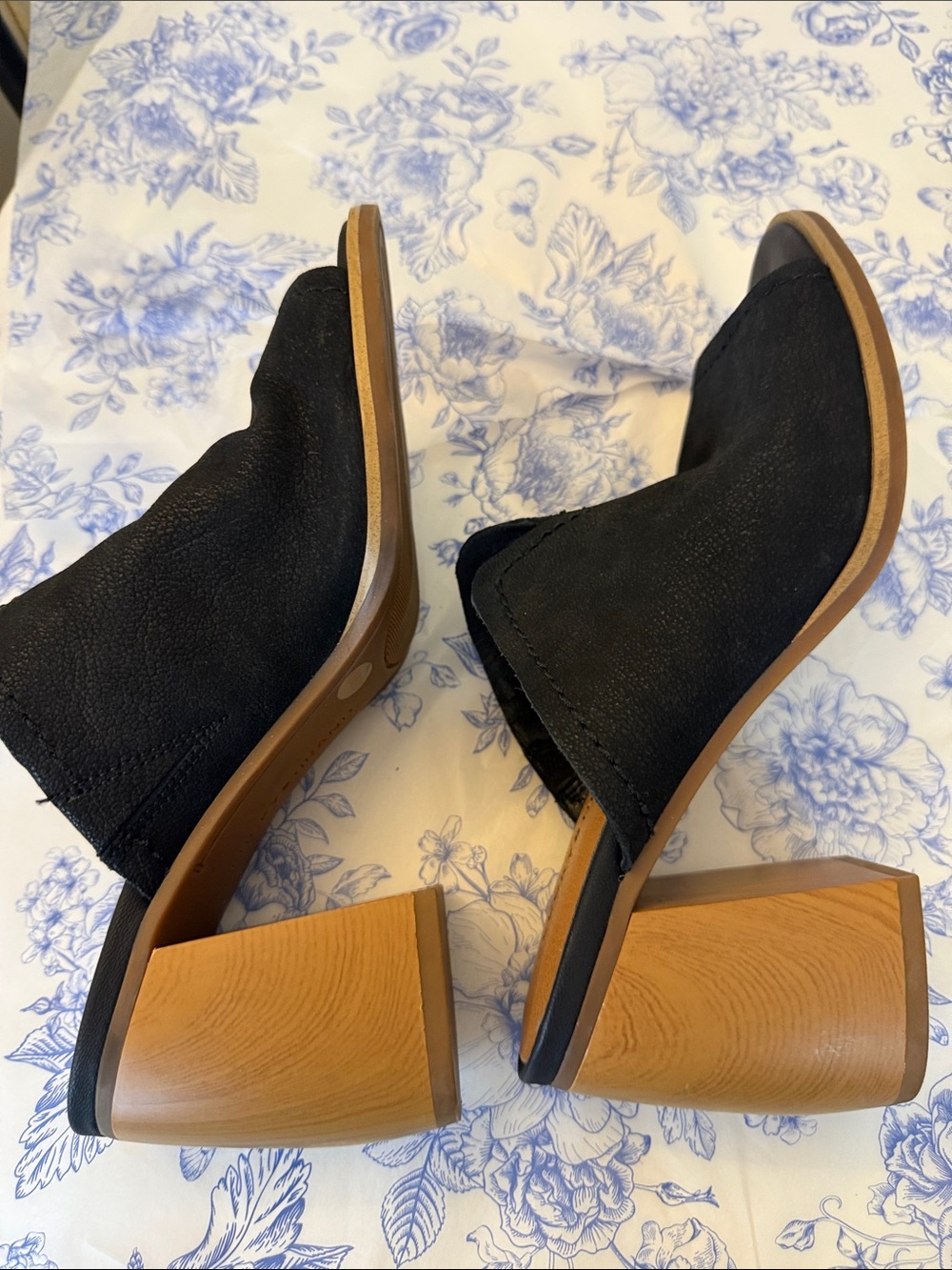 Lucky Brand Black Open-Toe Slide Mules - Picture 7 of 9